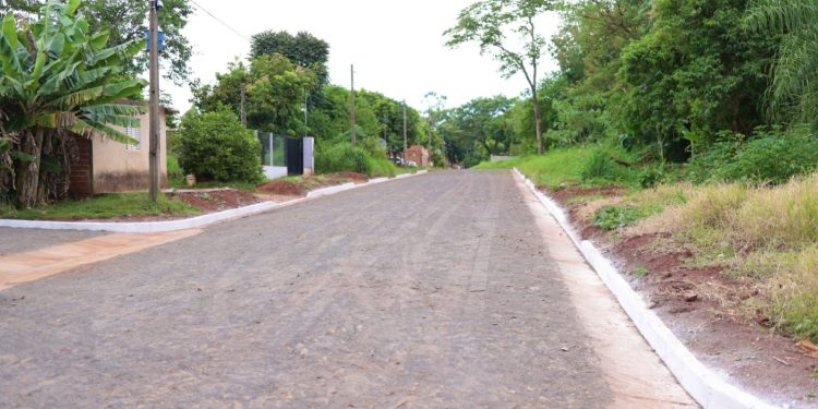 Municipalidad de CDE impulsa nuevas obras de empedrado y pavimentación