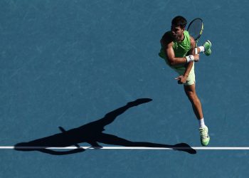Abierto de Australia 2026: Alcaraz evita sobresaltos y se instala en tercera ronda