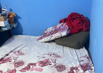 Familia de CDE se salva luego de que bala perdida cayera en su vivienda