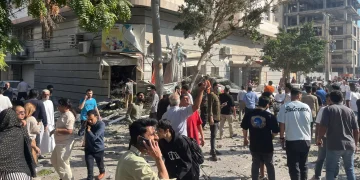 Confirman que explosión ocurrida en edificio de ciudad iraní fue debido a una fuga de gas