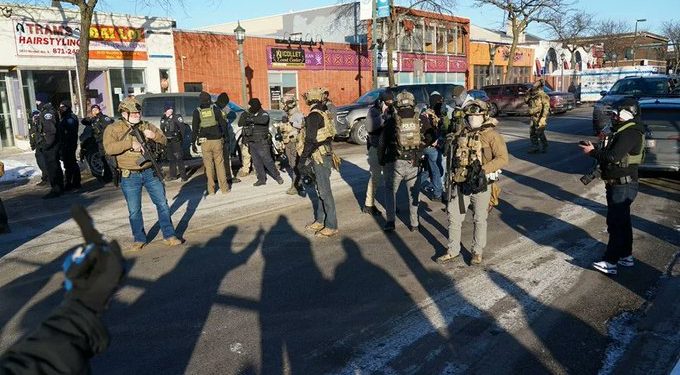 Hombre muerto en Mineápolis a manos de agentes de inmigración era enfermero en la UCI