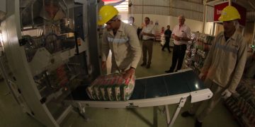 Ejecutivo reglamenta acceso a margen preferencial en licitaciones para productos y empresas nacionales