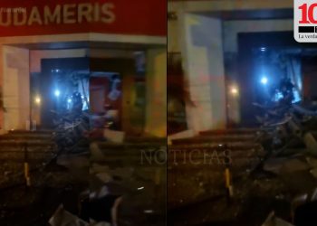 Asaltan con explosivos y armas largas sucursal bancaria de Naranjal