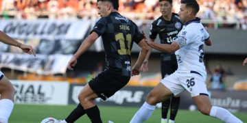Olimpia sigue firme y derrota a Ameliano