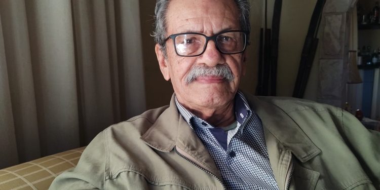 Periodista arremete contra defensores de supuestas «bondades» de la dictadura stronista