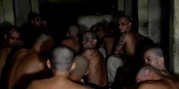 Un grupo de 59 pandilleros del ‘Barrio 18’ recibe condenas de casi 600 años en El Salvador