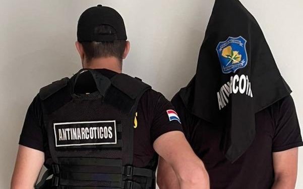 Prisión preventiva para el exfutbolista Víctor Hugo Centurión