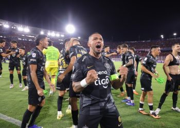 Olimpia consolida paternidad sobre Cerro en la Nueva Olla