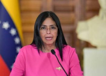 Rodríguez canceló programas emblemáticos del chavismo, cuatro creados por Maduro