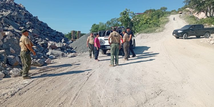 Detienen a dos personas por presunta provisión de explosivos usados en asalto en Coronel Bogado