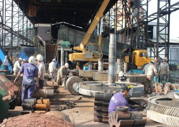 Exportaciones de origen industrial registran mayor crecimiento en enero