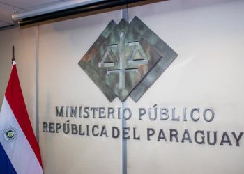 Allanan propiedades en Naranjal en investigación por presunta falsificación de documentos