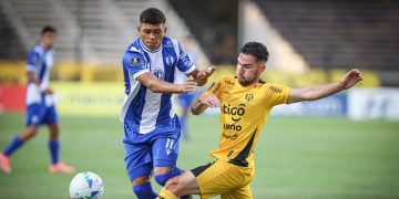 Guaraní recibe a Juventud de Las Piedras con la mira en la Fase 3 de la Libertadores 2026