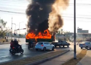 Caos en México luego de que el ejército abatiera a «El Mencho», un capo narco