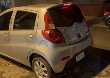 Hallan a mujer en la baulera de un automóvil en Villa Morra