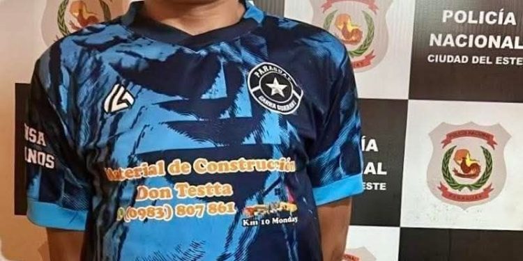 Hombre con 14 antecedentes penales «visita» otra vez el calabozo, esta vez por golpear a su propia madre