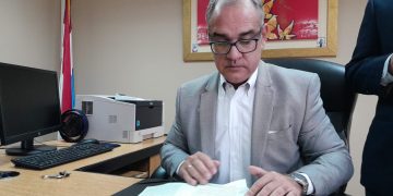 Caso mafia de los pagarés: decretan sobreseimiento provisional de tres implicados