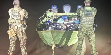 Incautan más de 1,4 toneladas de marihuana proveniente de Paraguay en operativos en el Lago Itaipú