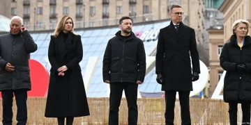 Ucrania conmemora el 4º aniversario del inicio de la guerra