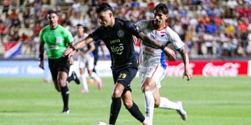 Olimpia venció en la última jugada a Nacional y es nuevo puntero del Torneo Apertura 2026