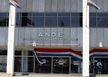 ANDE informa de corte masivo en gran parte del país por caída de líneas de 220 y 500 kV