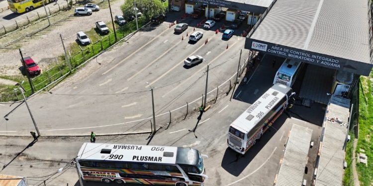 Están en marcha las pruebas del nuevo sistema migratorio en el paso Falcón–Clorinda