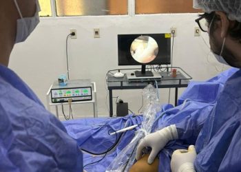 Hospital Regional de Caacupé realiza con éxito su primera cirugía por artroscopia