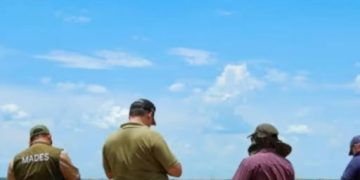 Ordenan suspender extracción de agua del río Tebicuary por bajo nivel