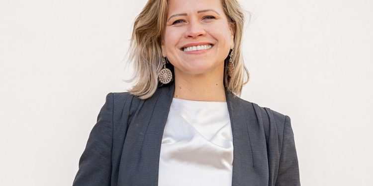 Becaria paraguaya fue premiada por Fundación Latin GRAMMY para su Programa de Preservación de Música Latina 2025