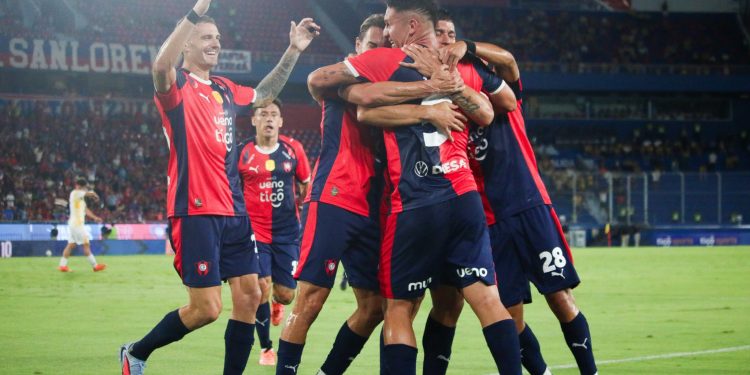 Cerro Porteño sumó de a tres en casa y es escolta de Nacional
