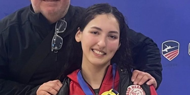 Montserrat Viveros conquista la medalla de oro en Las Vegas