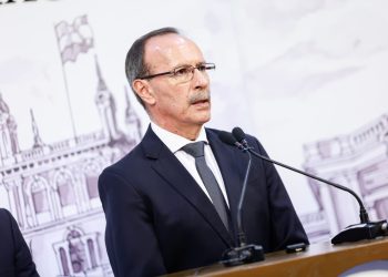 «No es cuestión avistar un avión y derribarlo, no forma parte de la operación»