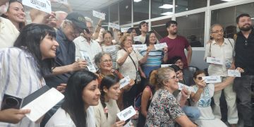 Condenan a 20 y 25 años a policías stronistas por tortura a dirigente que falleció durante el proceso