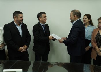 El Dr. Édgar Ortega Portillo asume como Director Interino de la Dirección Médica del Hospital Central del IPS