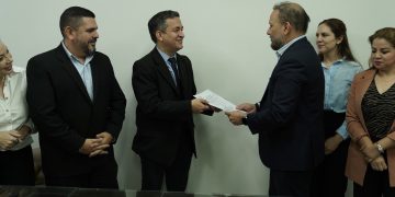 El Dr. Édgar Ortega Portillo asume como Director Interino de la Dirección Médica del Hospital Central del IPS