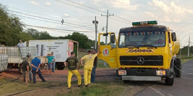 Crisis humanitaria en Villa Oliva ante falta de agua potable