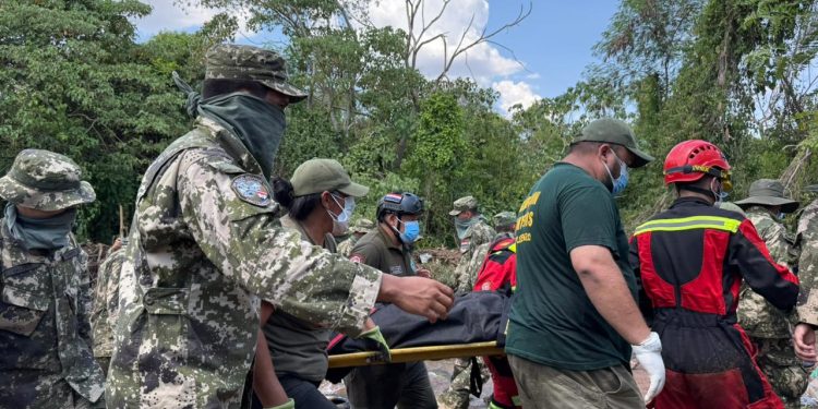 Padre de Tobías reconoció el cuerpo de su hijo luego de que llegara a la morgue judicial