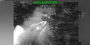 EE.UU atacó una nueva «narcolancha»: dos muertos y un sobreviviente