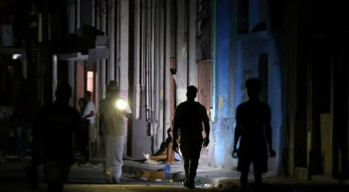 Cuba sufrió otro apagón masivo de electricidad tras una desconexión automática