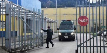 Canibalismo en cárcel chilena: reo comió ojos, orejas y cuello de compañero de celda