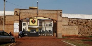 Denuncian la desaparición de cinco pistolas en cárcel de PJC