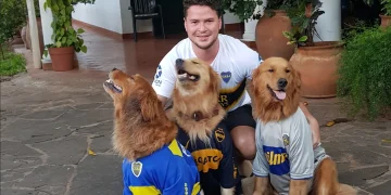 Automovilista fallece en accidente y su mascota, que lo acompañaba, sobrevivió