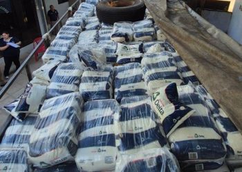 Imputan a dos personas por presunto contrabando e incautan 25 toneladas de azúcar