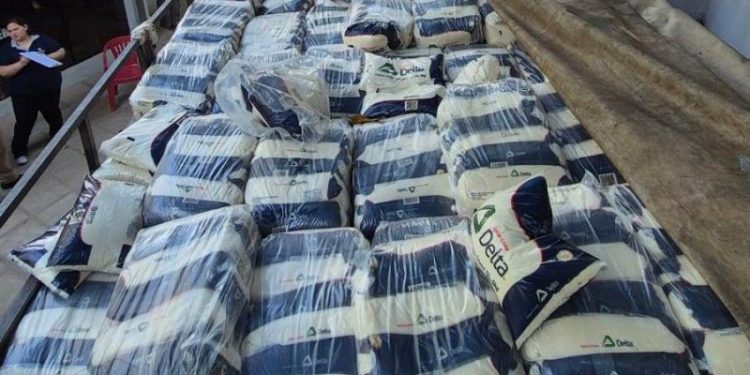 Imputan a dos personas por presunto contrabando e incautan 25 toneladas de azúcar