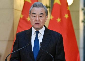 Si EE.UU cruza «líneas rojas» como Taiwán, provocará un conflicto con China, dice ministro de Exteriores