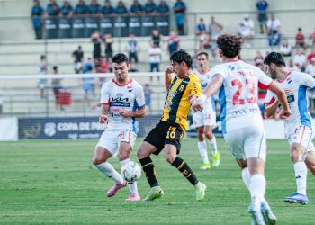 Otro freno de Nacional y Guaraní rescató un punto