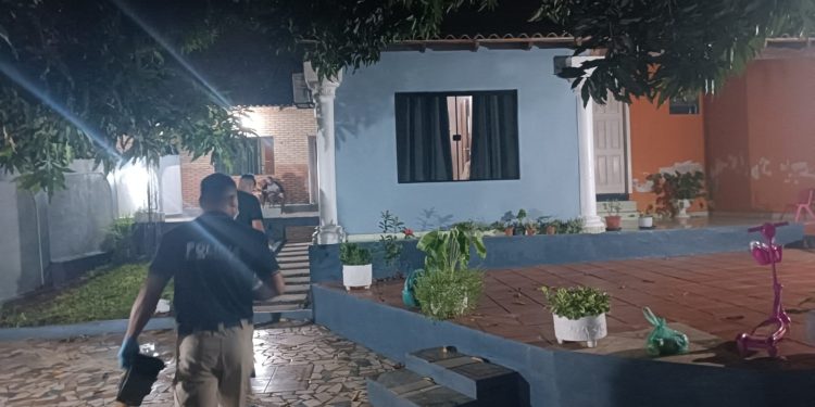 Delincuentes armados asaltan casa y se llevan G. 70 millones