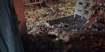 Ataque iraní golpea Tel Aviv: seis heridos y daños en pleno centro urbano