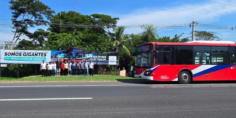 Puerto al Aeropuerto: nueva línea E3 de buses eléctricos inició su fase preoperativa
