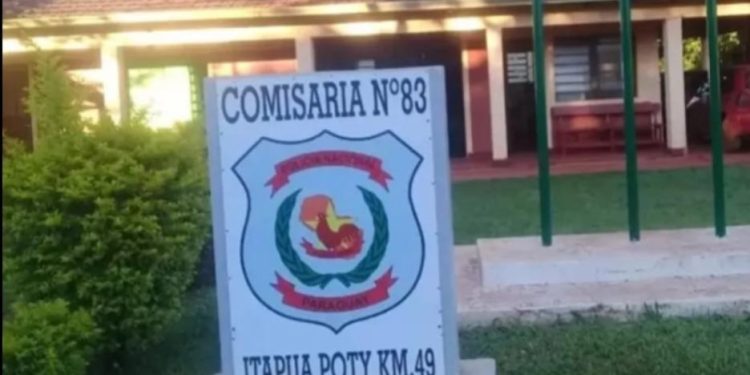 Docente resulta herida con arma blanca en Itapúa Poty y el presunto autor está prófugo